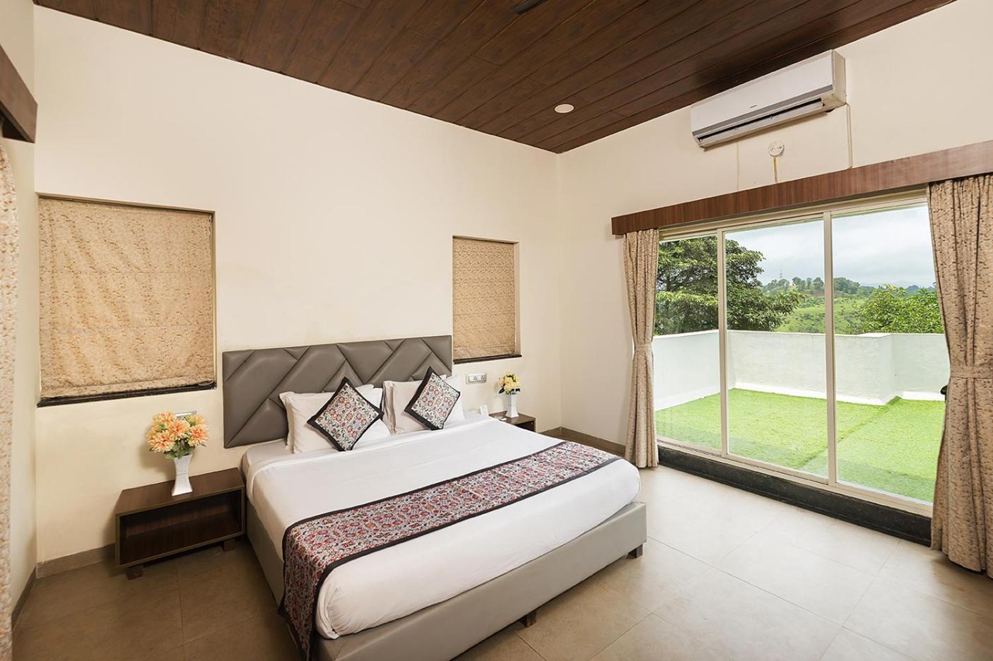 Manas Lifestyle Resort, Igatpuri Quarto foto